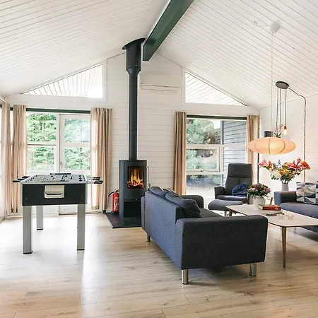 Casa de Férias 10 Person In Vaeggerlose-by Traum